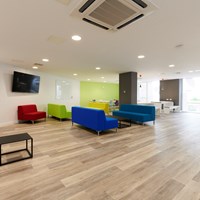 aparto binary hub study room